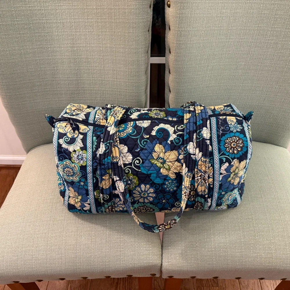 Vintage Vera Bradley in Mod Floral Blue - Sm Duffle, Jewelry Case + Iron Pouch - Picture 2 of 12